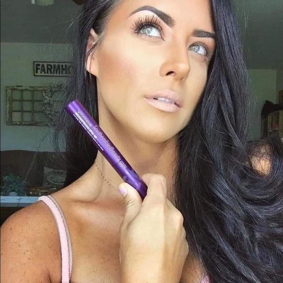 - NEW - Moodstruck Epic 4D - Picture 1 of 4